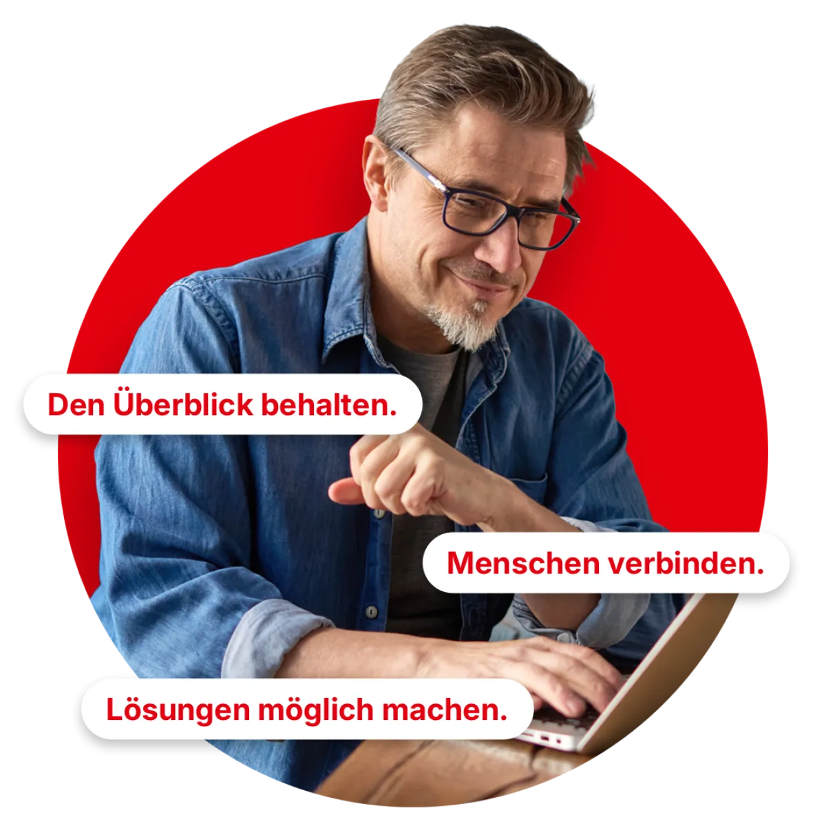 Mann mittleren Alters am Computer